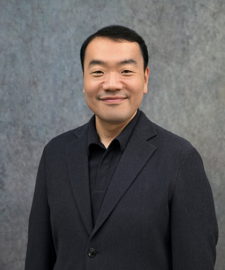 A Portrait of Dr. Dae Seok Chai